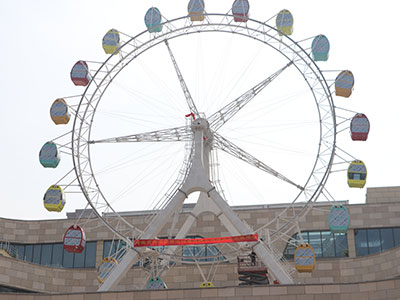 摩天轮验收完成